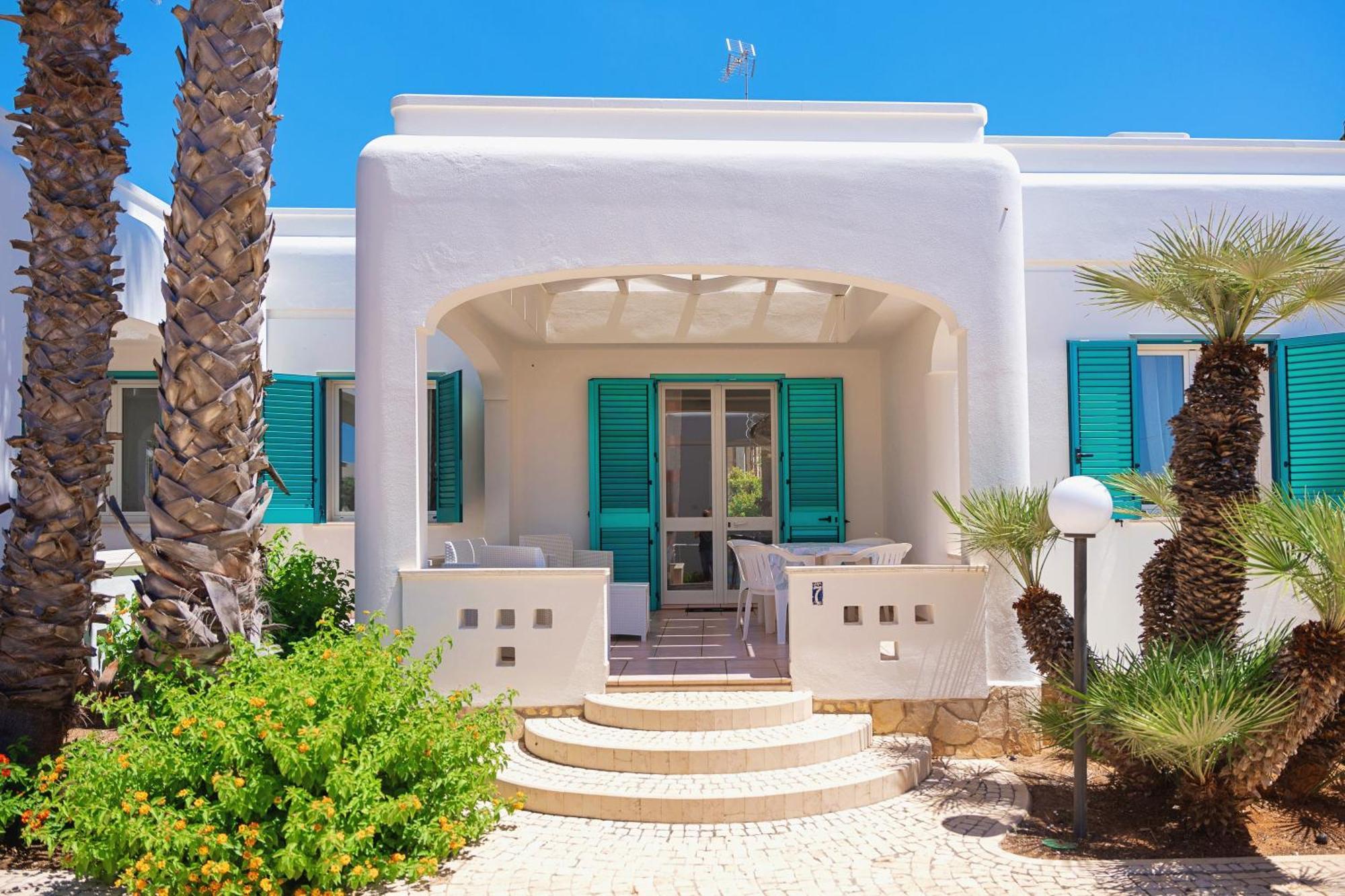 Residence Oasi Sul Mare Torre Suda Buitenkant foto